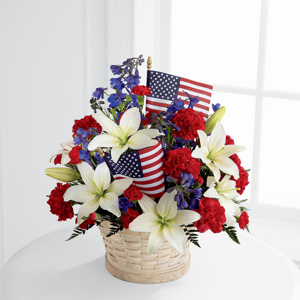 American Glory Bouquet – BUDS CUT FLOWERS & MORE, Taos NM