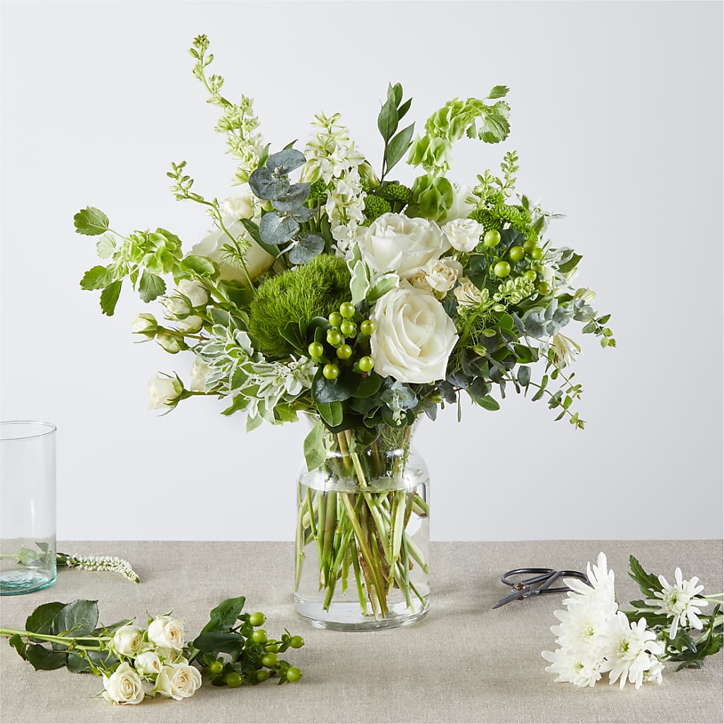 Irish Garden - A Florist Original – BUDS CUT FLOWERS & MORE, Taos NM