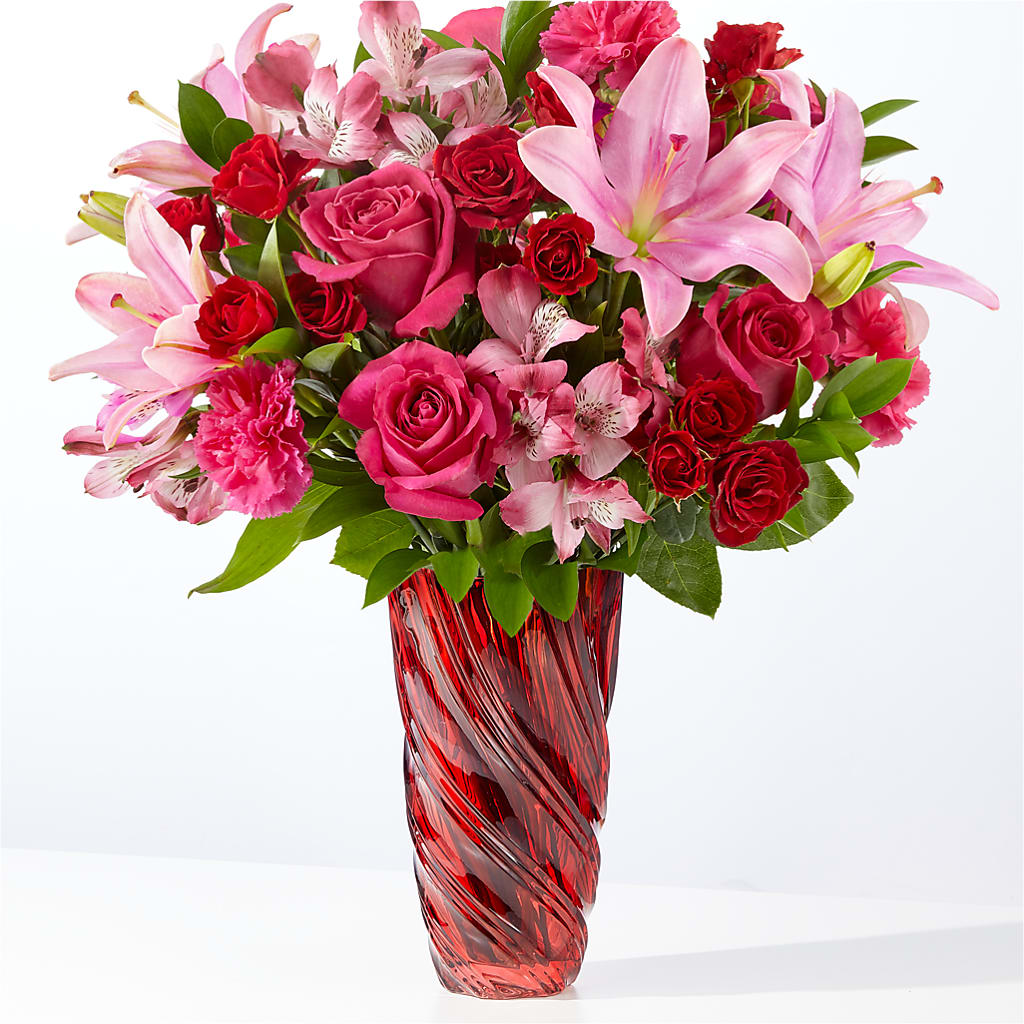 In Love Bouquet with Luxe Swirl Vase – BUDS CUT FLOWERS & MORE, Taos NM