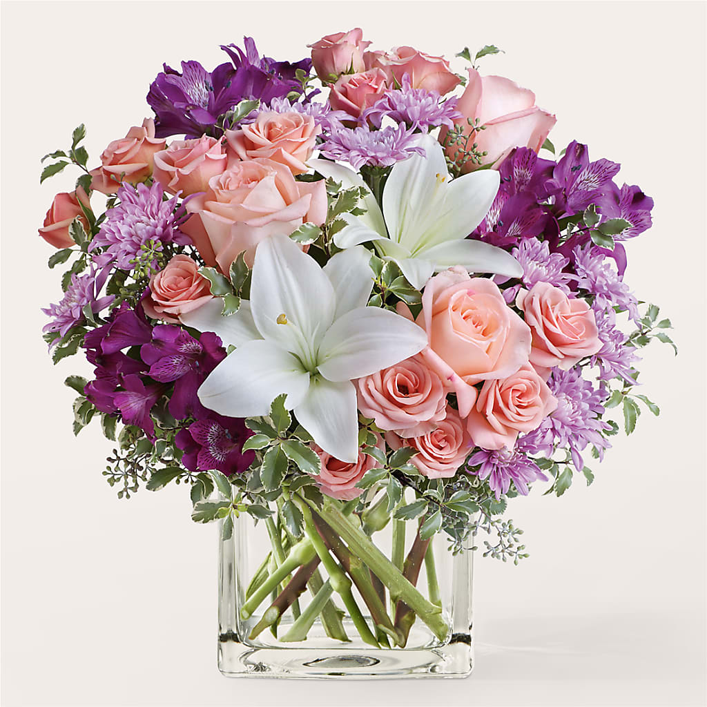 Mani Pedi Bouquet – BUDS CUT FLOWERS & MORE, Taos NM