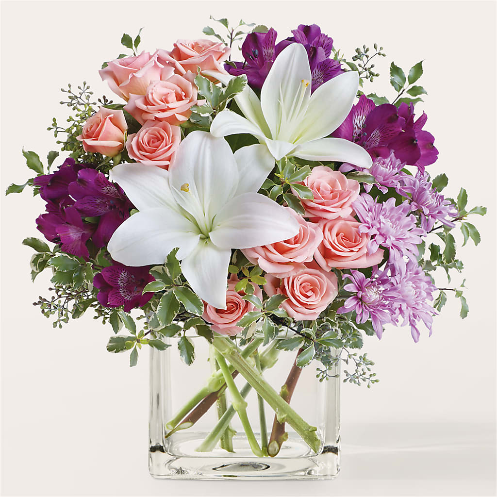 Mani Pedi Bouquet – BUDS CUT FLOWERS & MORE, Taos NM