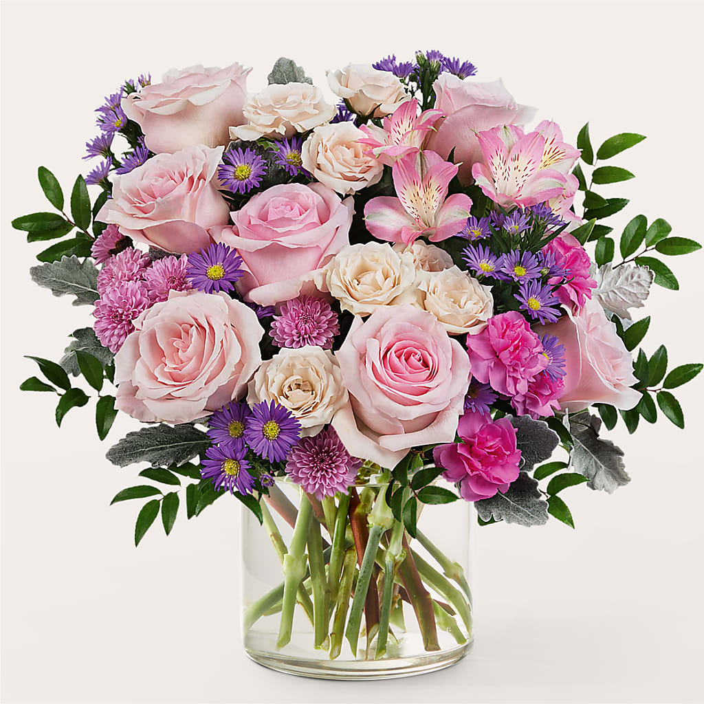 Light as a Feather Bouquet – BUDS CUT FLOWERS & MORE, Taos NM