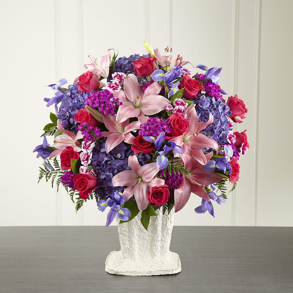 We Fondly Remember Arrangement – BUDS CUT FLOWERS & MORE, Taos NM