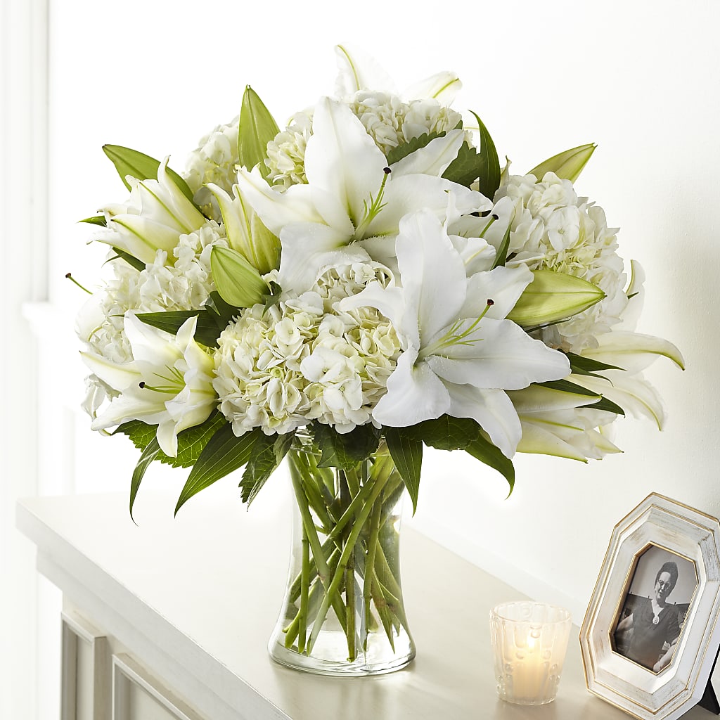 Compassionate Lily Bouquet – BUDS CUT FLOWERS & MORE, Taos NM