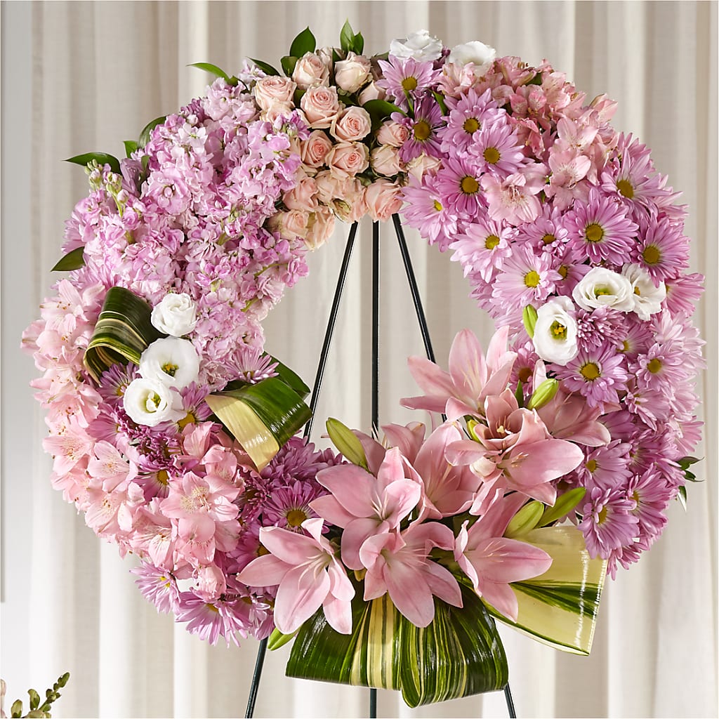 Gift of Warmth Wreath – BUDS CUT FLOWERS & MORE, Taos NM