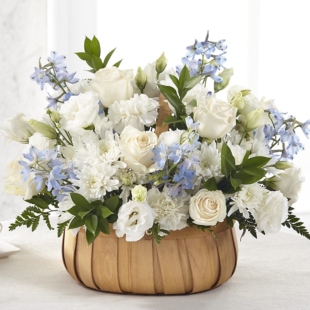 Sincerely Heartfelt Basket – BUDS CUT FLOWERS & MORE, Taos NM