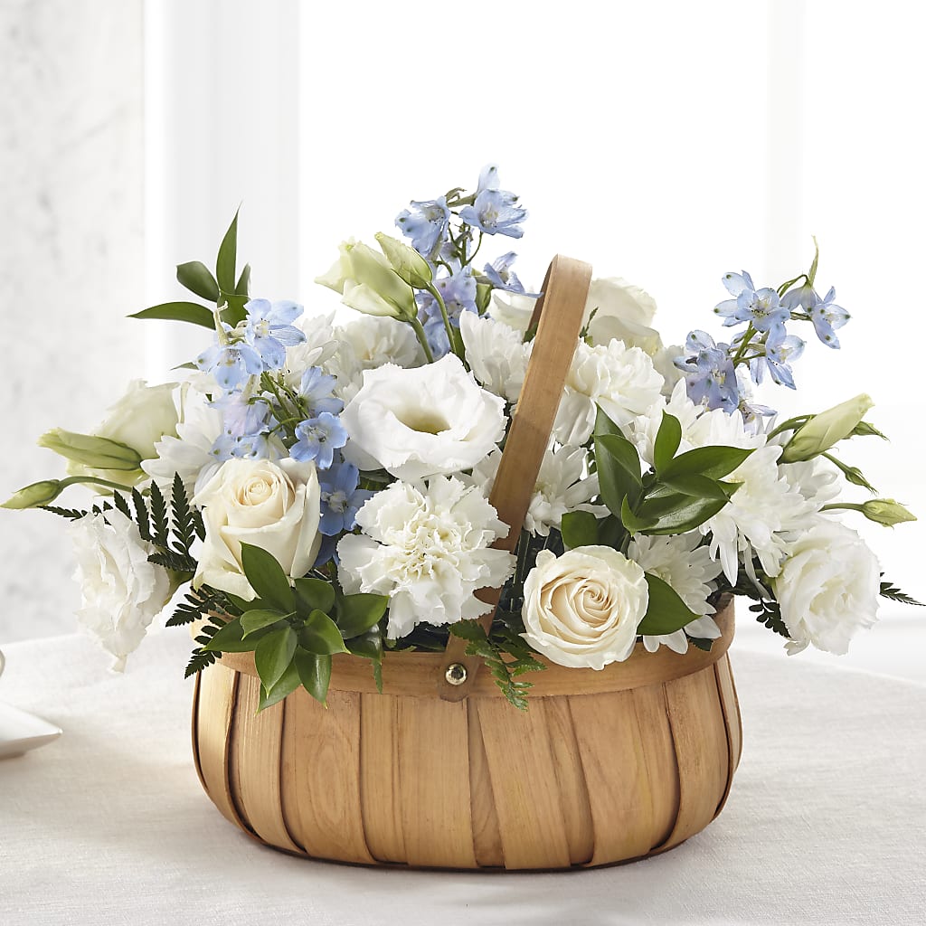 Sincerely Heartfelt Basket – BUDS CUT FLOWERS & MORE, Taos NM