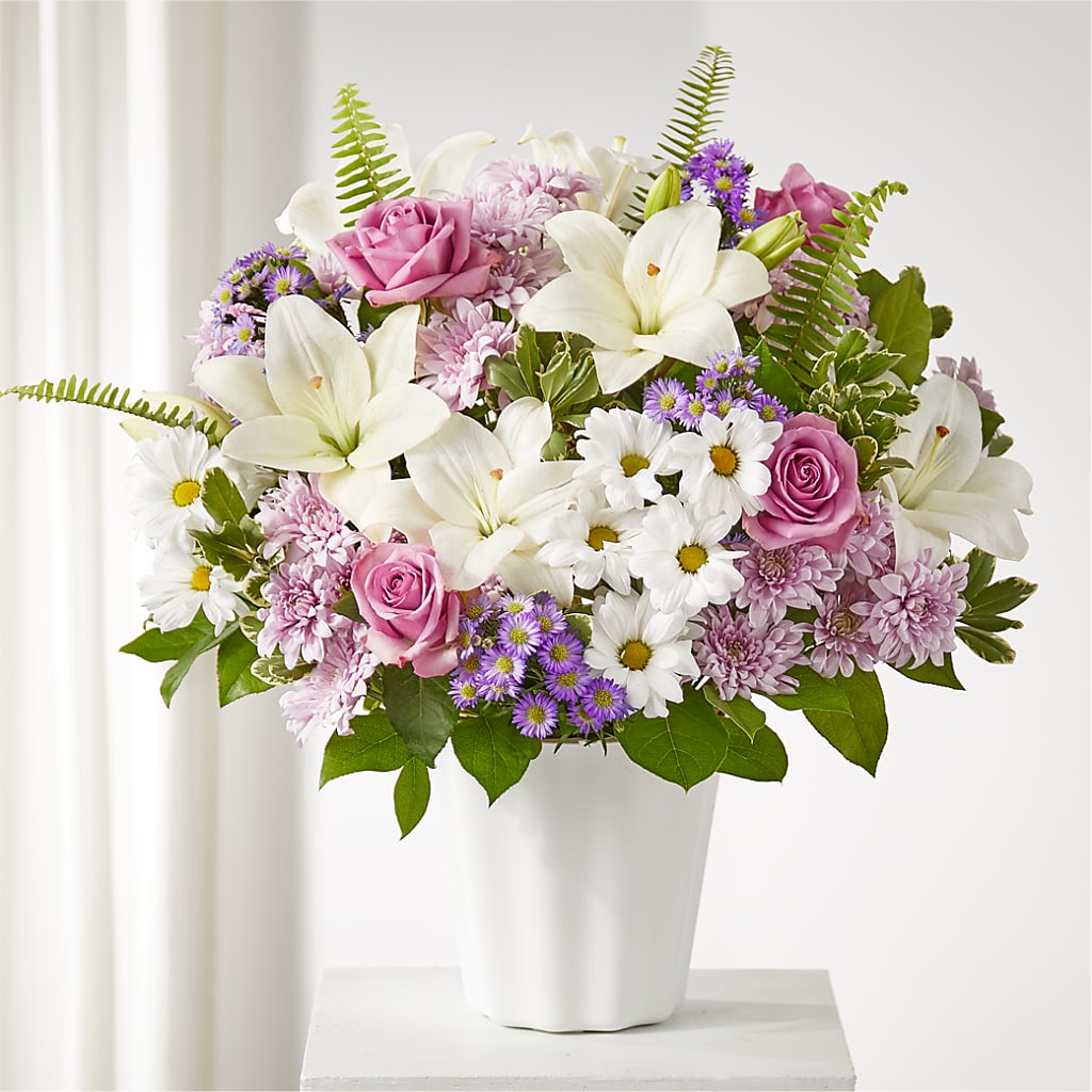 Warmest Thoughts Tabletop Basket – BUDS CUT FLOWERS & MORE, Taos NM