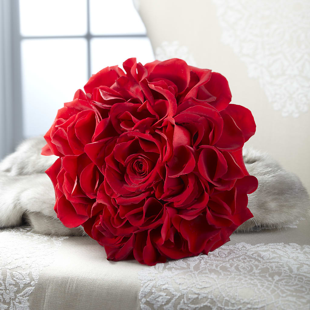 Composite Rose Bouquet – BUDS CUT FLOWERS & MORE, Taos NM