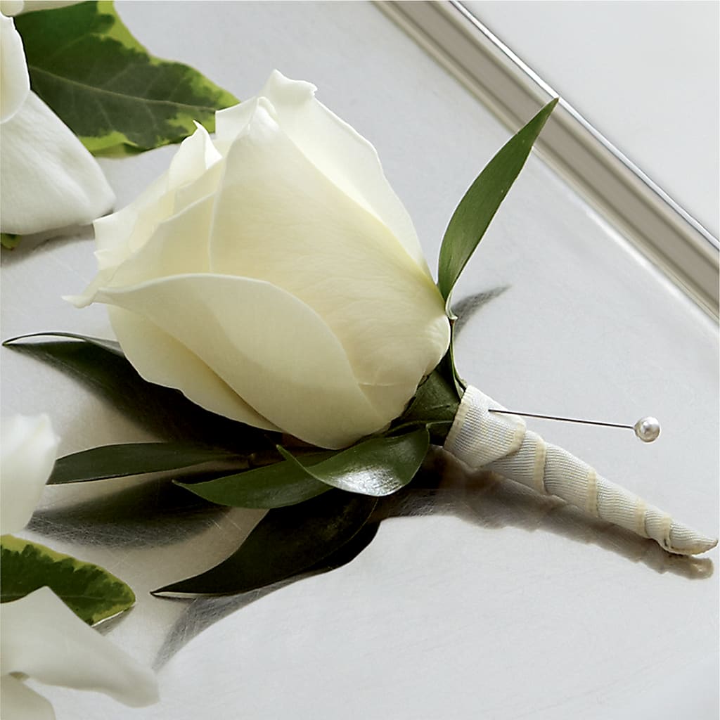 White Rose Boutonniere – BUDS CUT FLOWERS & MORE, Taos NM