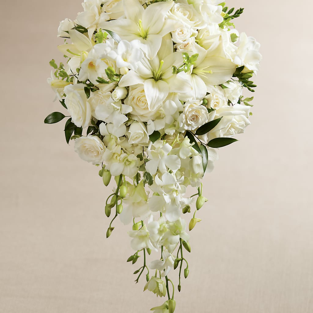 White Wonders Bouquet – BUDS CUT FLOWERS & MORE, Taos NM