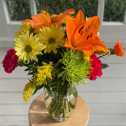 Bold & Bright – A Florist Original – BUDS CUT FLOWERS & MORE, Taos NM