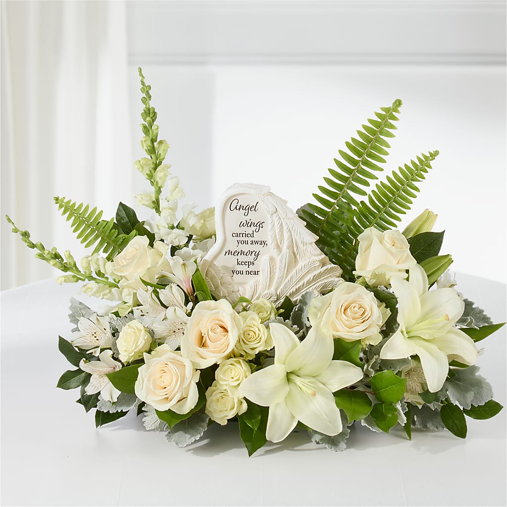 Holding You Close Arrangement – BUDS CUT FLOWERS & MORE, Taos NM