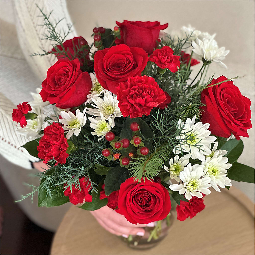 Seasonal Magic Bouquet – BUDS CUT FLOWERS & MORE, Taos NM