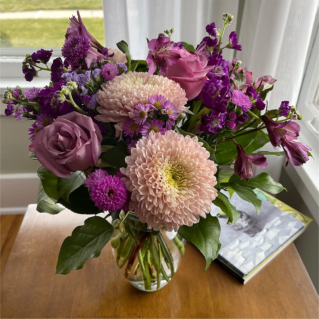 Ultraviolet Bouquet – BUDS CUT FLOWERS & MORE, Taos NM