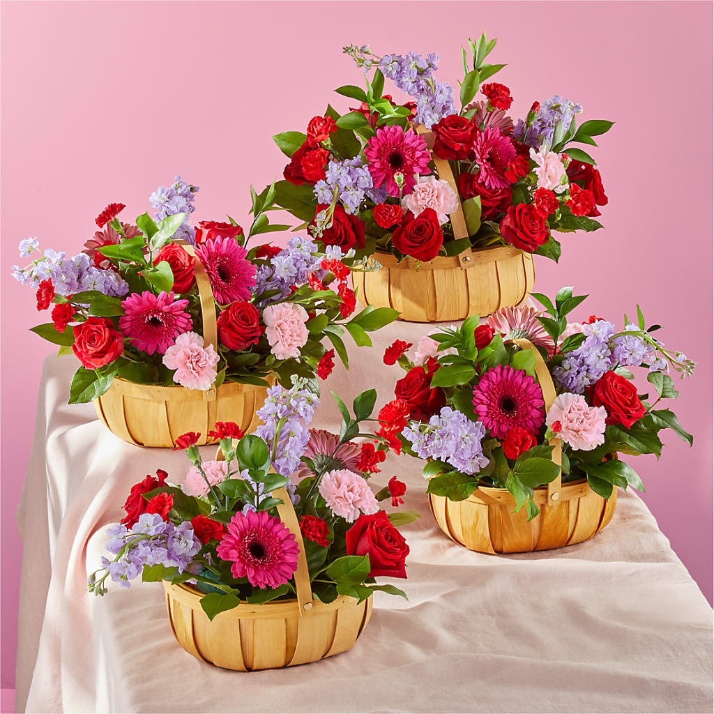 Pink Picnic Basket – BUDS CUT FLOWERS & MORE, Taos NM