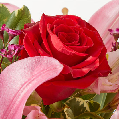 Lucky in Love Bouquet – BUDS CUT FLOWERS & MORE, Taos NM