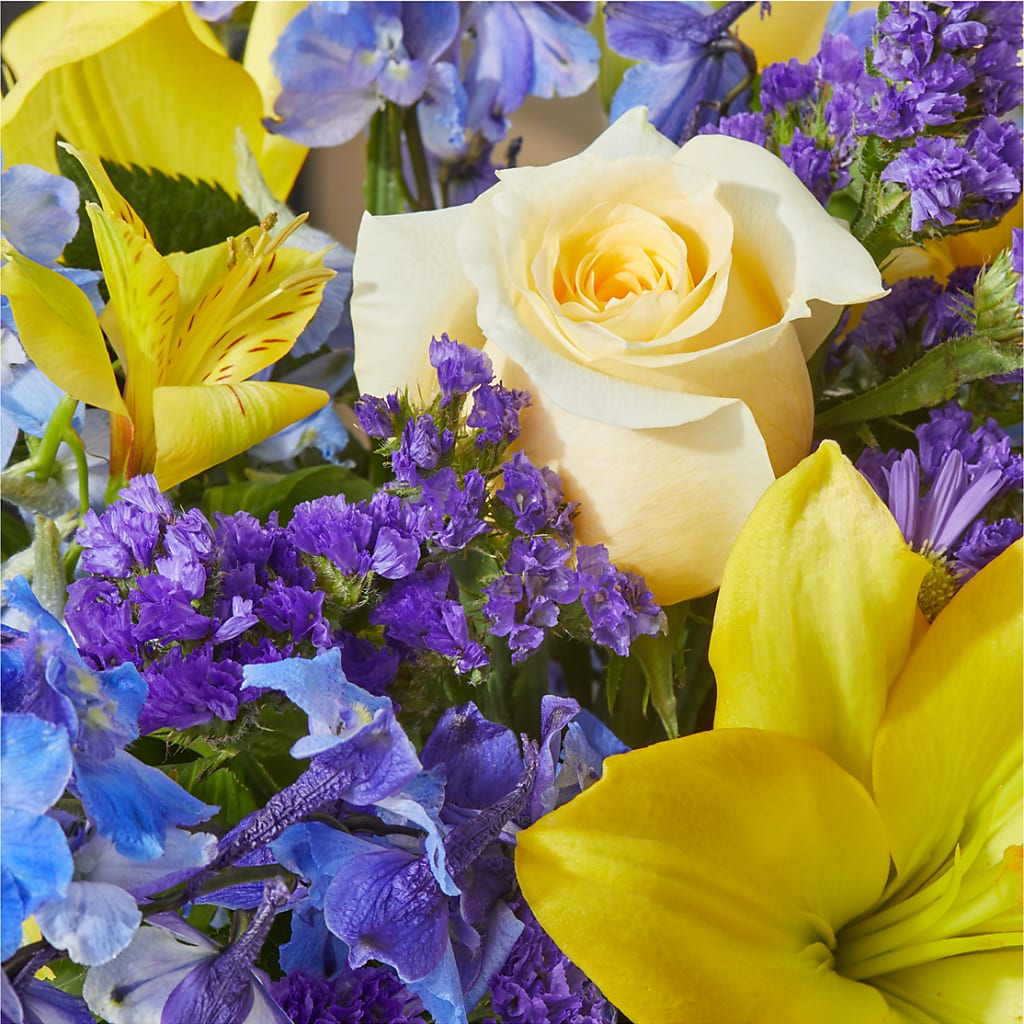 Limoncello Bouquet – BUDS CUT FLOWERS & MORE, Taos NM
