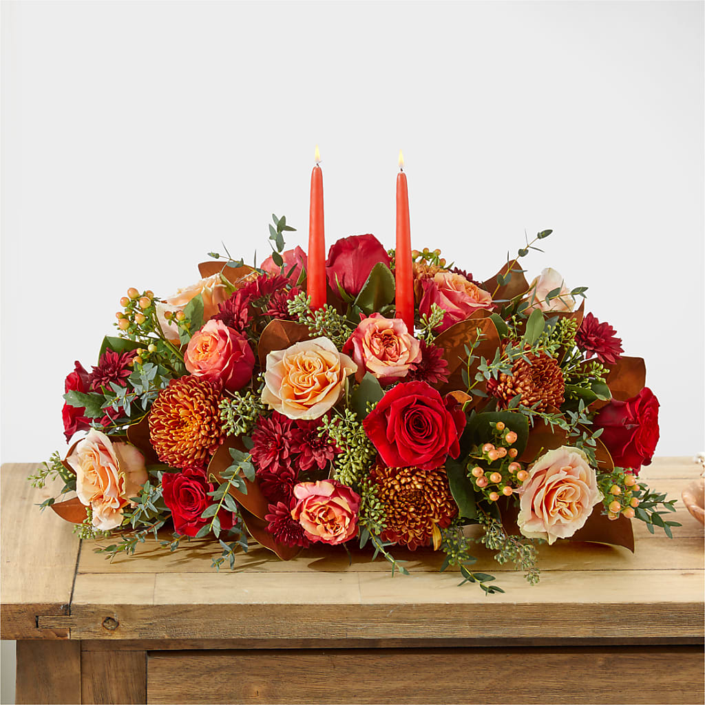 Gather Near Centerpiece – BUDS CUT FLOWERS & MORE, Taos NM